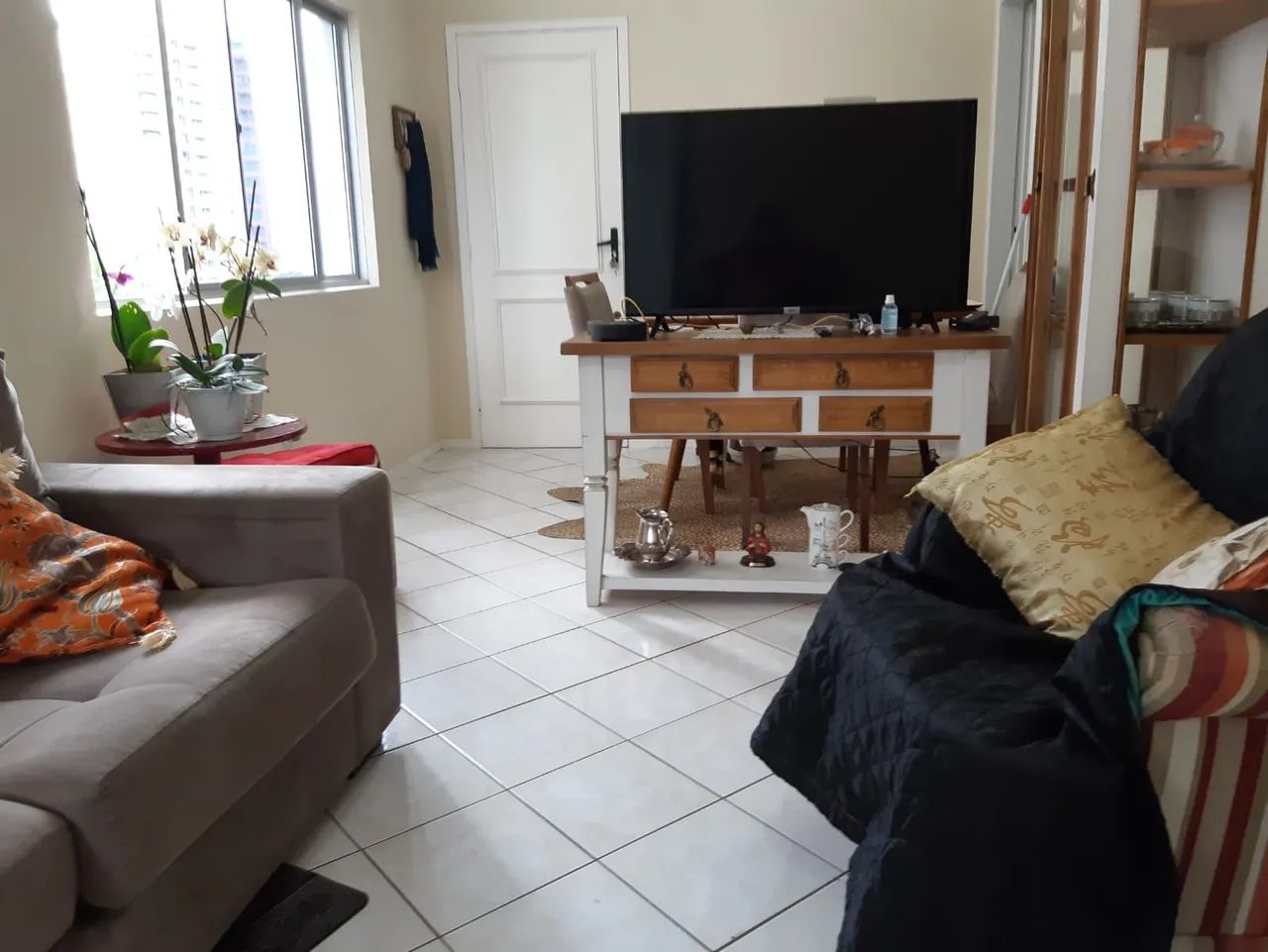 Quarto para alugar - Mobiliado - Foto 2
