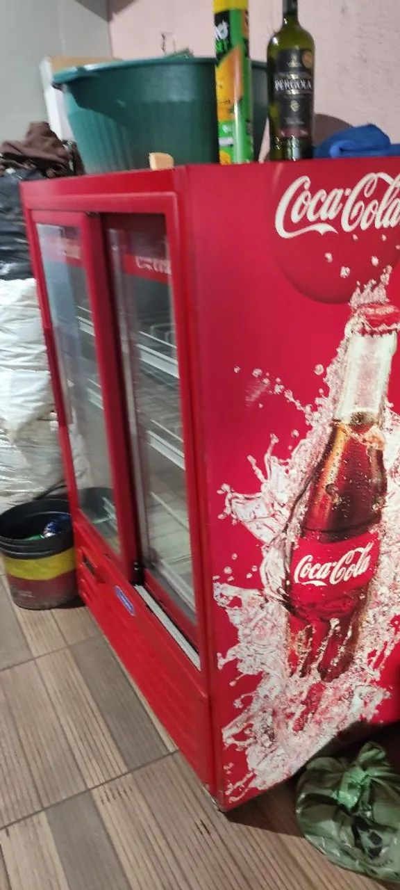 Geladeira Coca-Cola