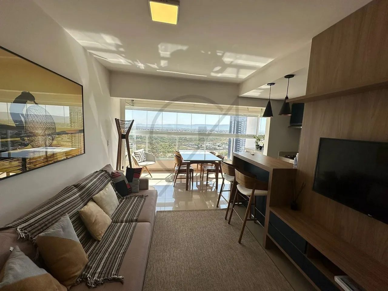 VENDE-SE APARTAMENTO COM DOIS QUARTOS MOBILIDADO POR R$ 750.000,00