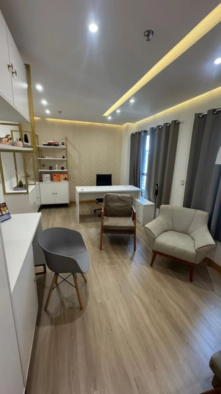 Escritório mobiliado, 32m² no Ed. Mirai Office