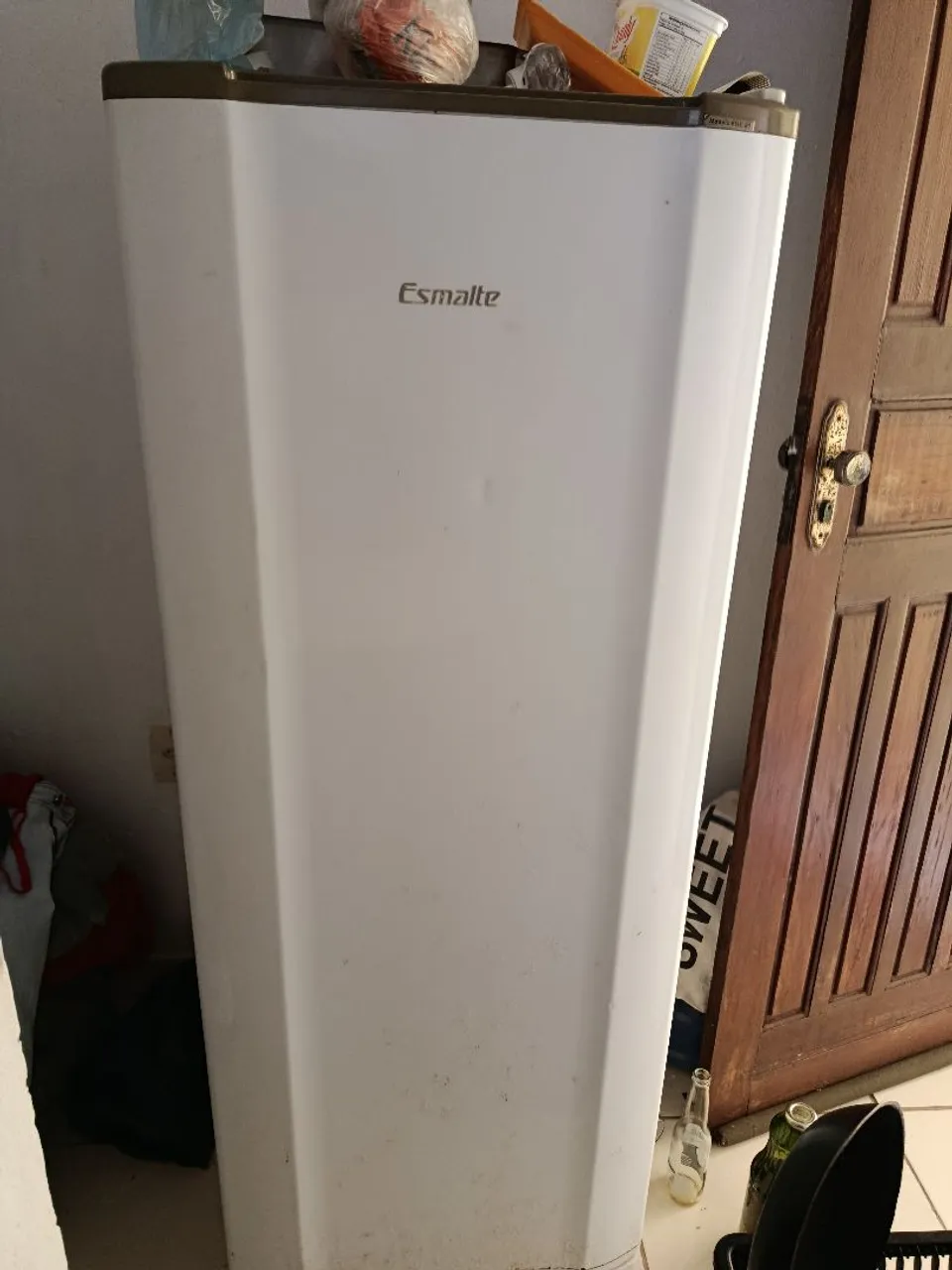 Geladeira Esmaltec 1 porta