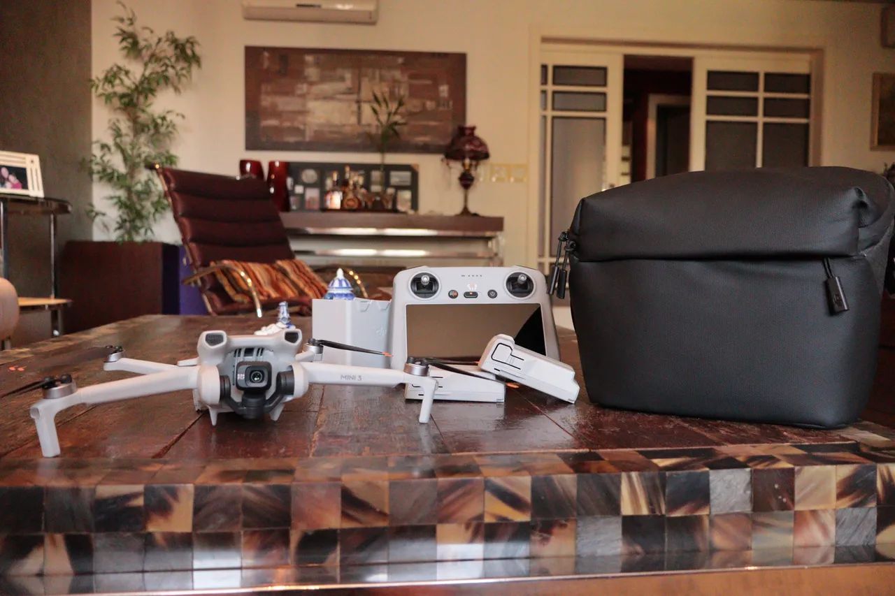 Drone DJI Mini 3 Fly More Combo