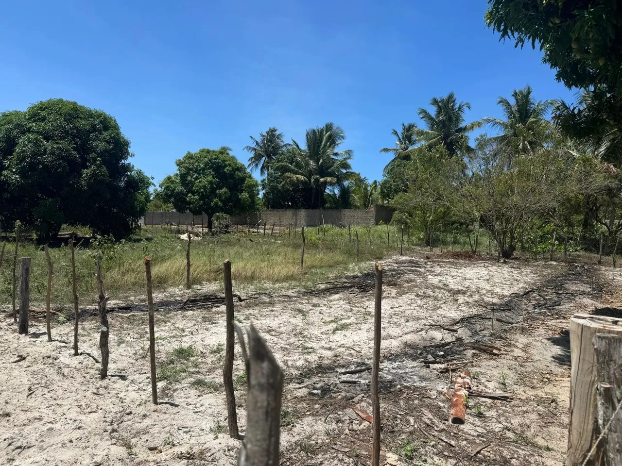 terreno em lagoa redonda.