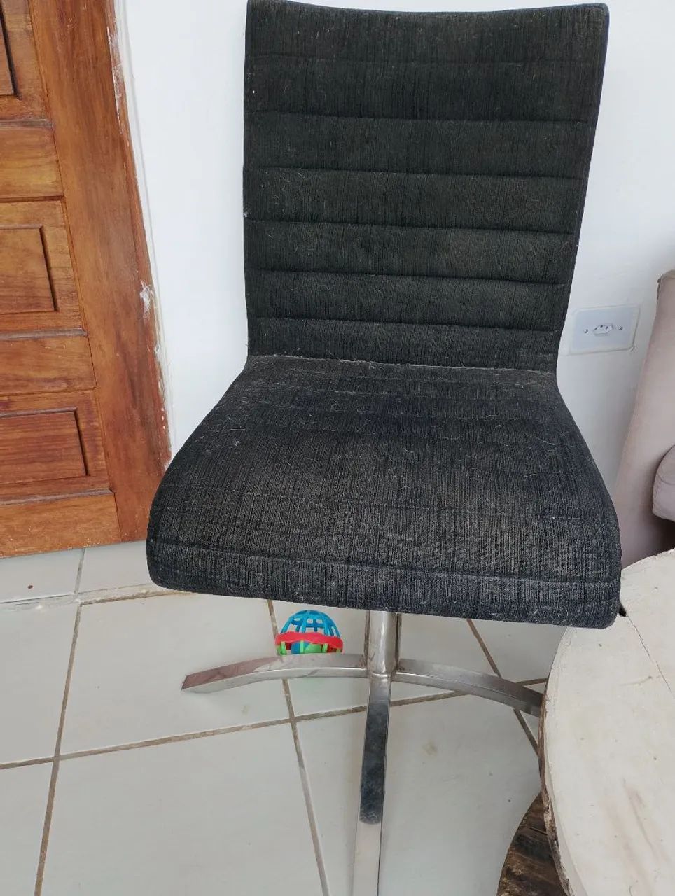  2 Cadeiras estilo escritório 