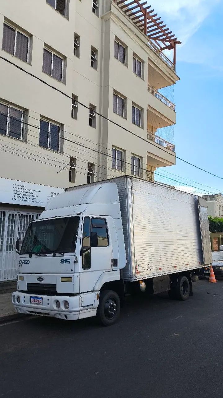 FORD CARGO 815
