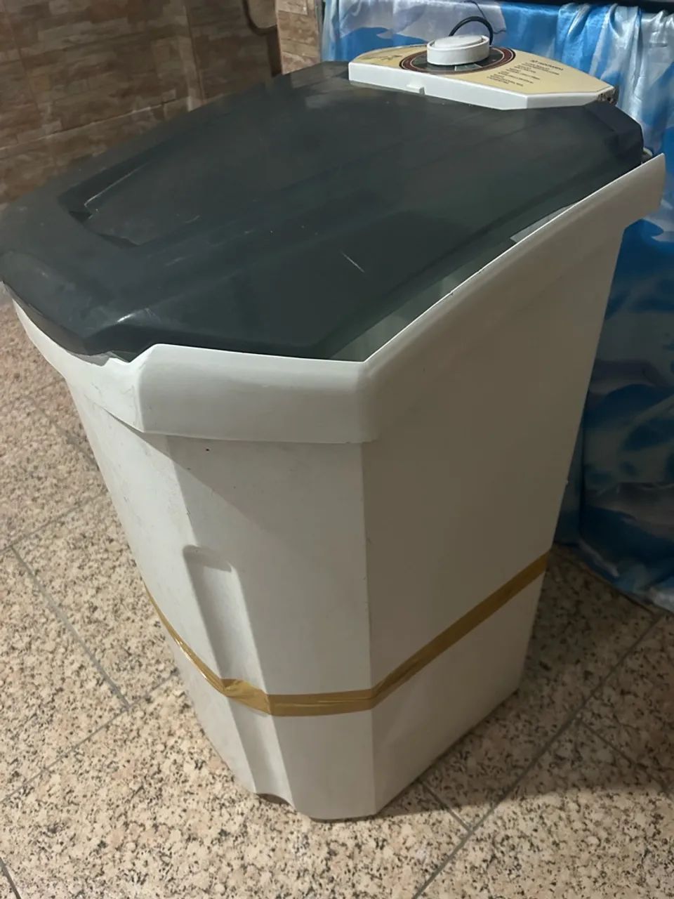 Tanquinho de lavar roupa - Foto 2