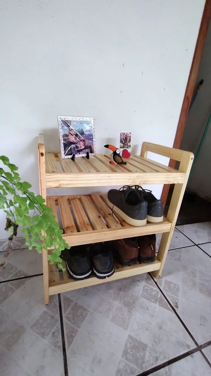 Sapateira mesa diversas utilidades 