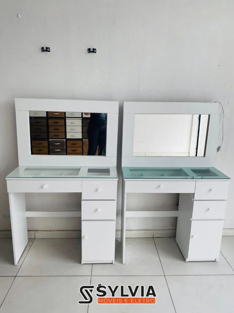 Penteadeira/Camarim com led