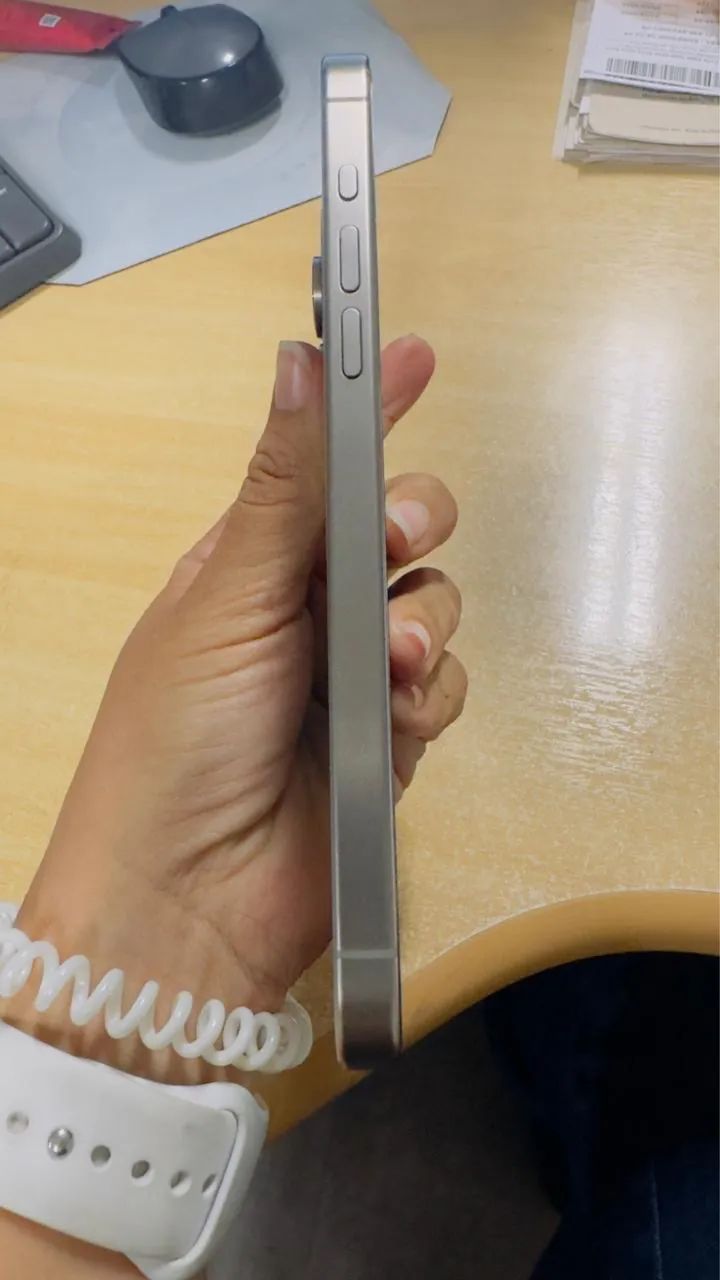 iPhone 15 Pro Max  - Foto 4