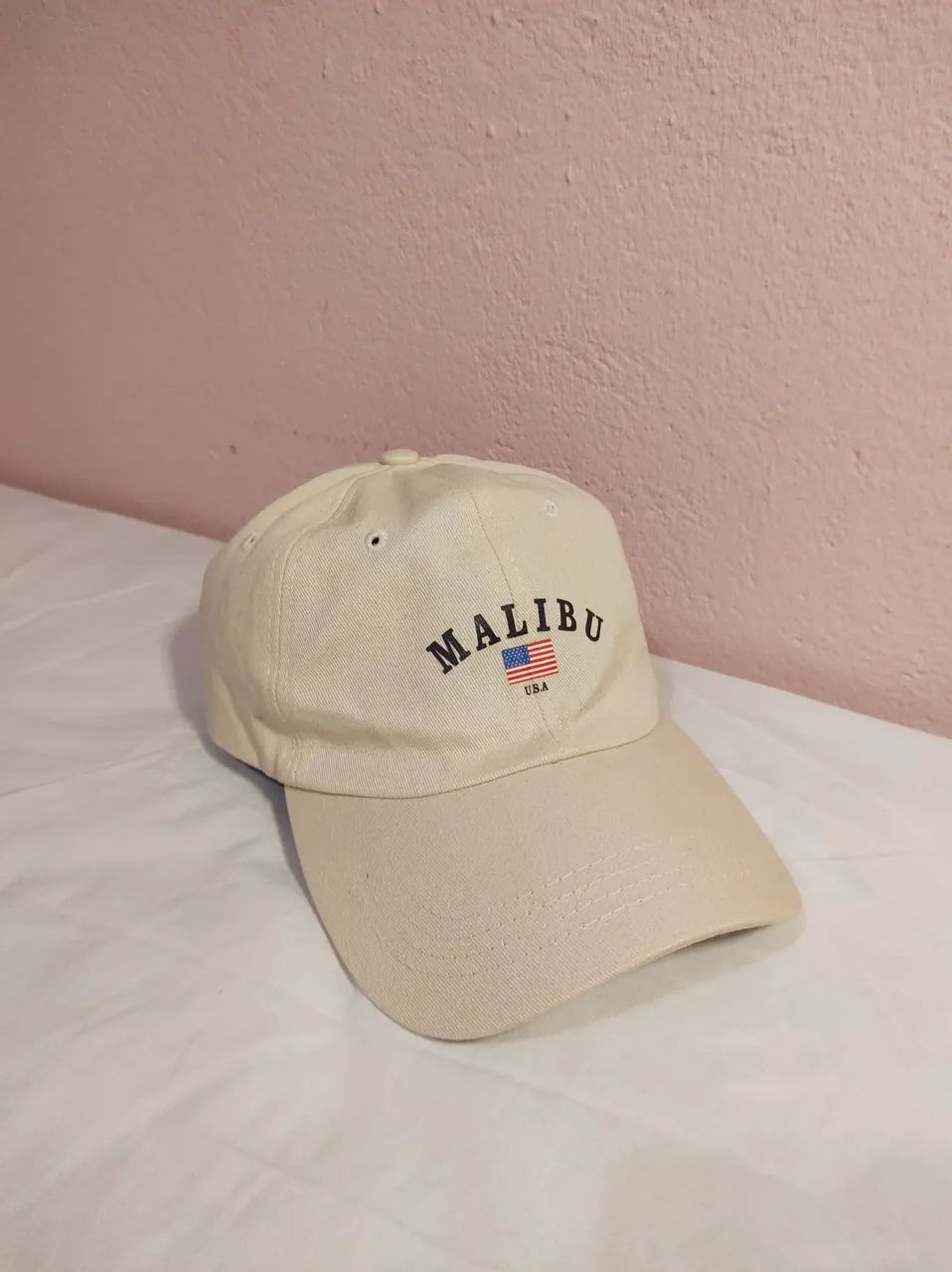 Boné Malibu USA Bege (SHEIN)