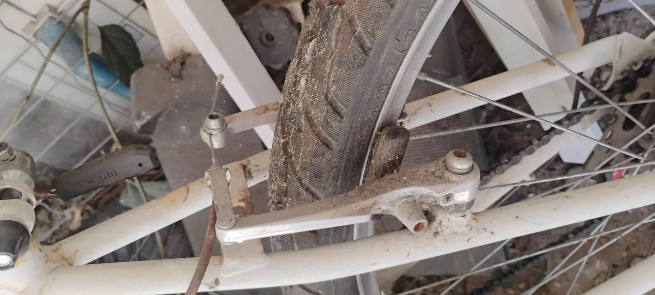 Bicicleta aro 24 - Foto 4