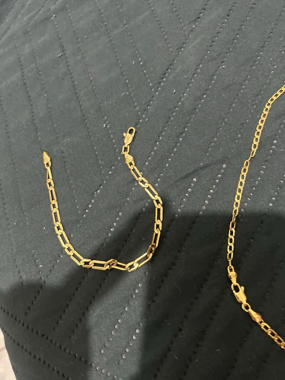 Cordão e pulseira romanel
