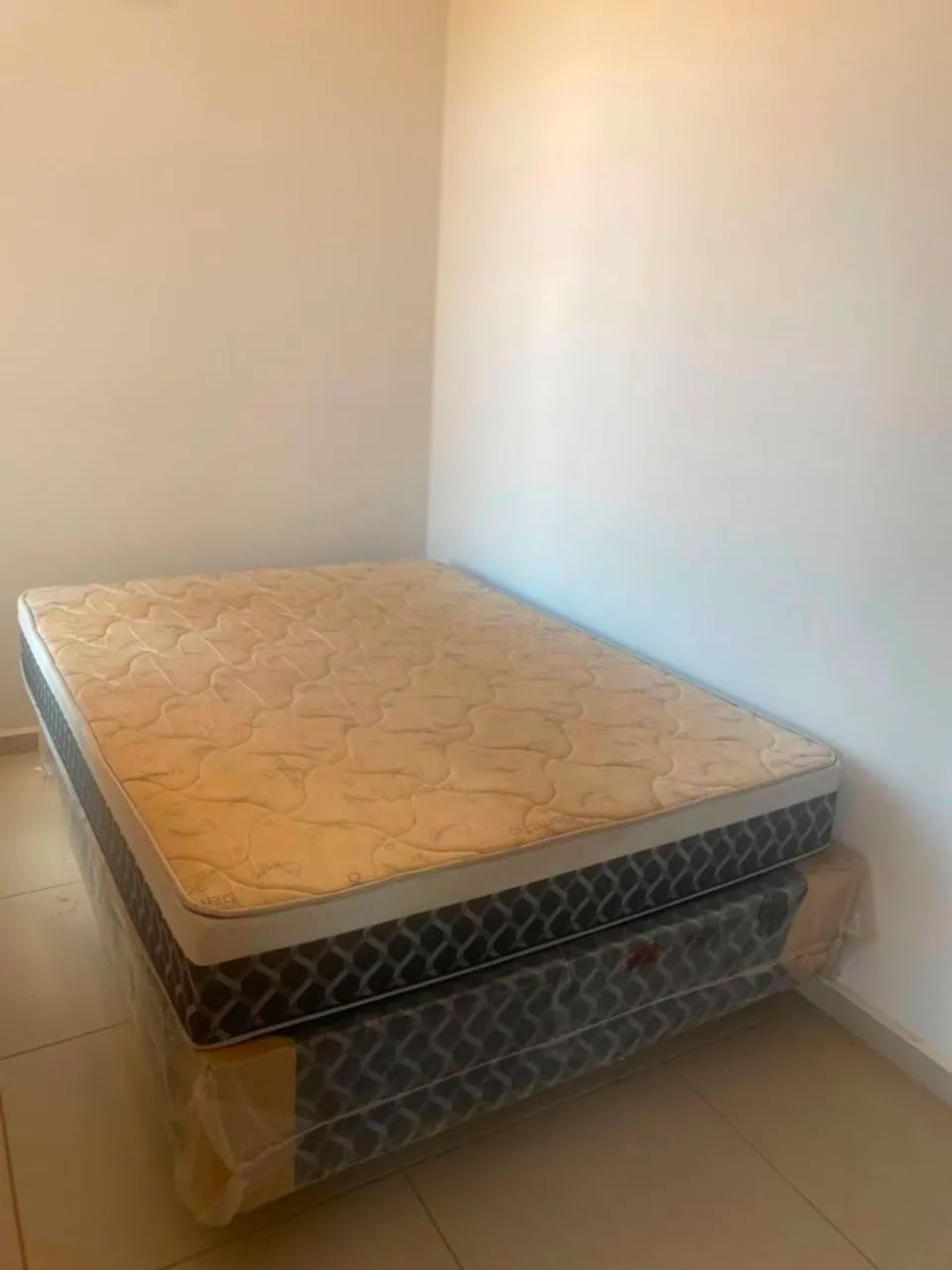 Vendo Cama e Tv retirar hoje  - Foto 2