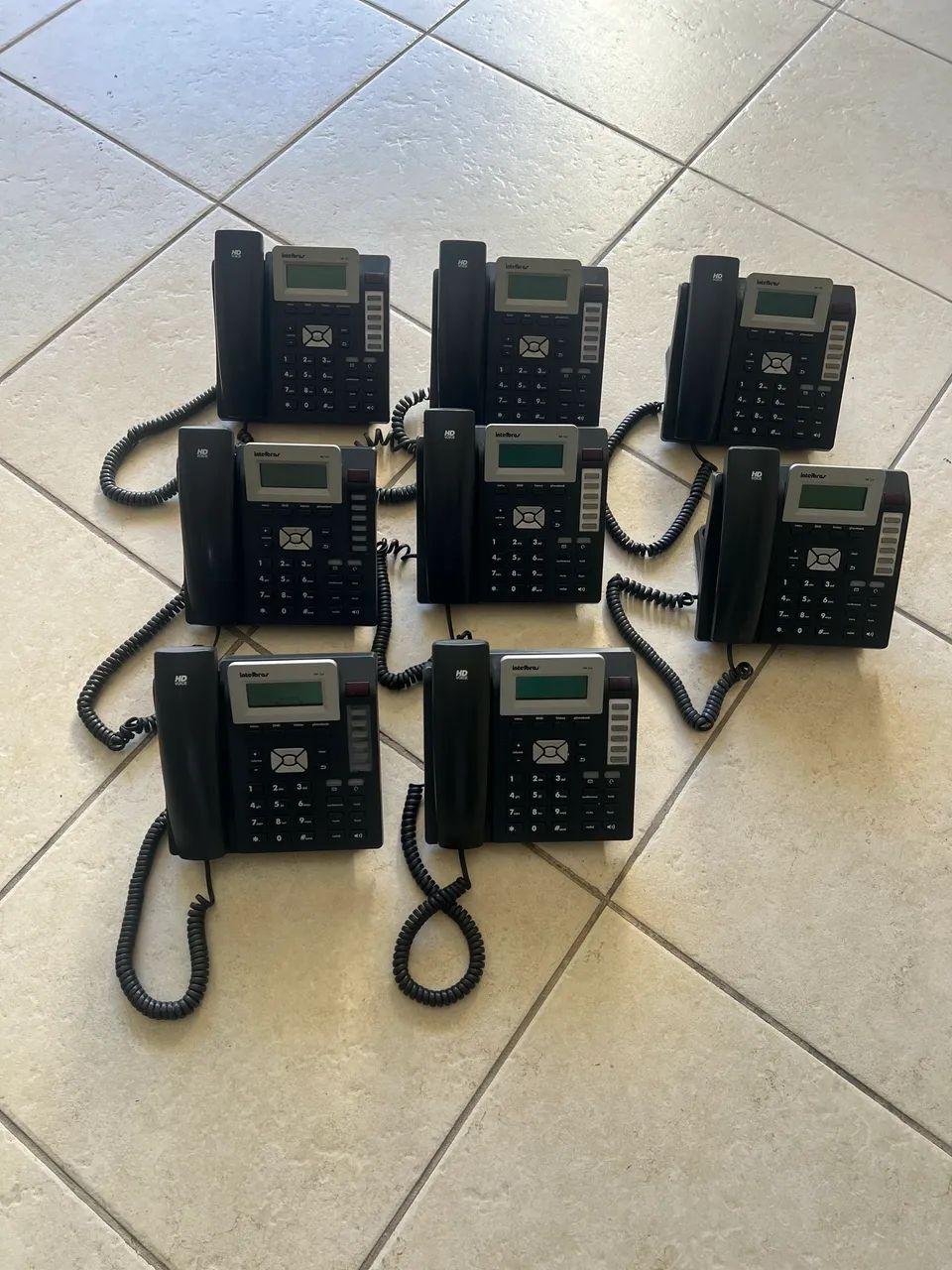 8 Aparelhos Ip Intelbras Tip 200 com fonte. - Foto 2