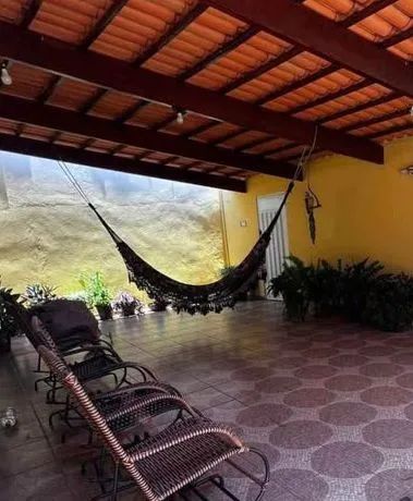 Vende-se casa no Benguí em Belém 