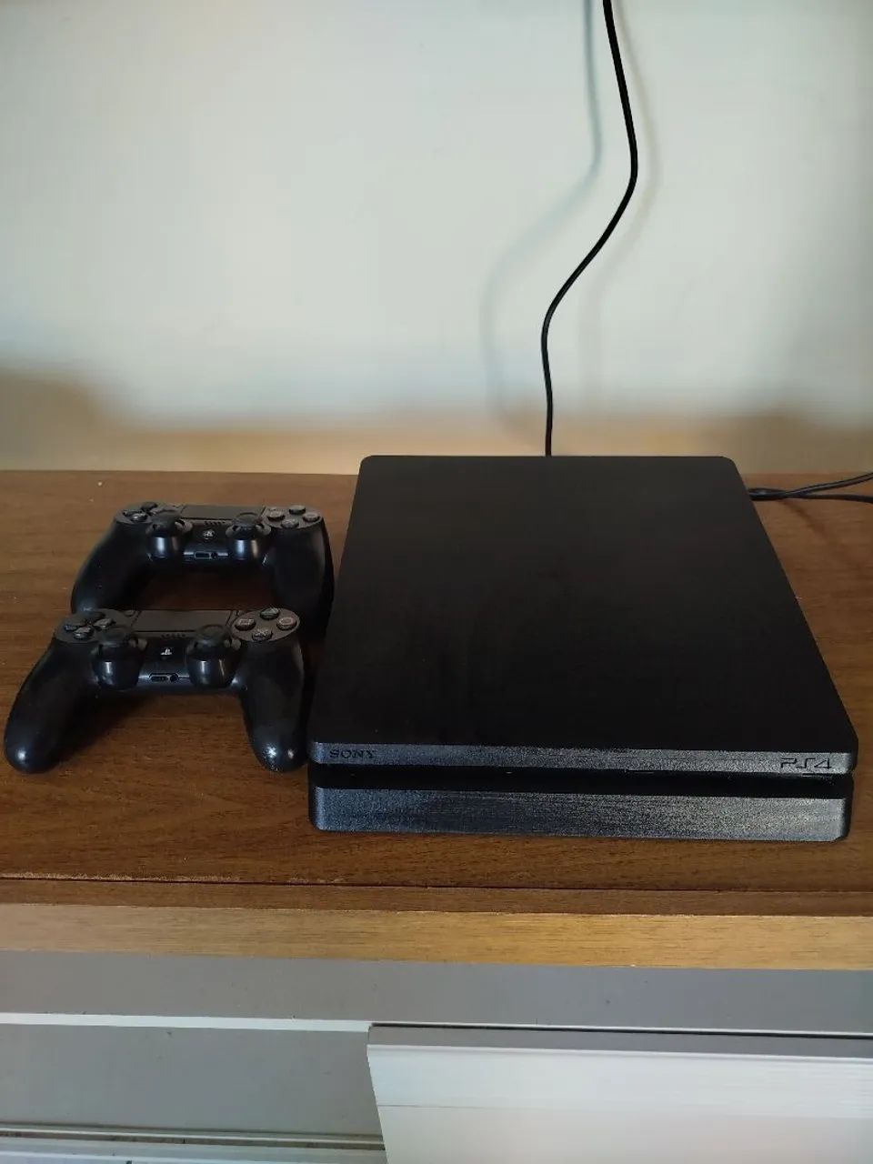 Ps4 slim com 2 controles - Foto 2