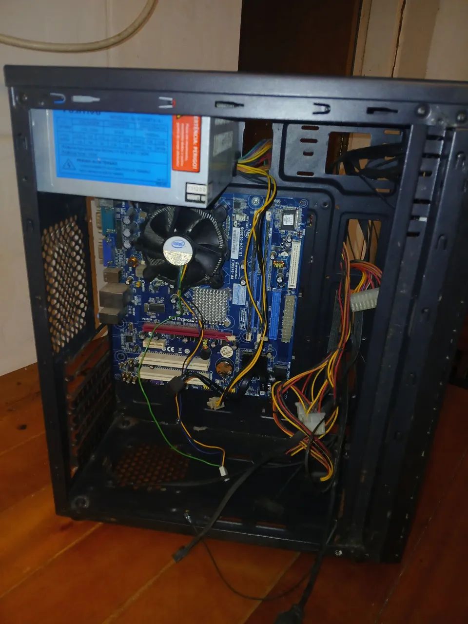 Computador Simples incompleto  - Foto 2
