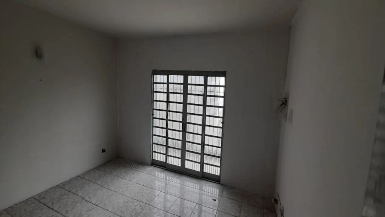 RA AMIL VENDE Casa no Centro de Jacareí - Foto 3