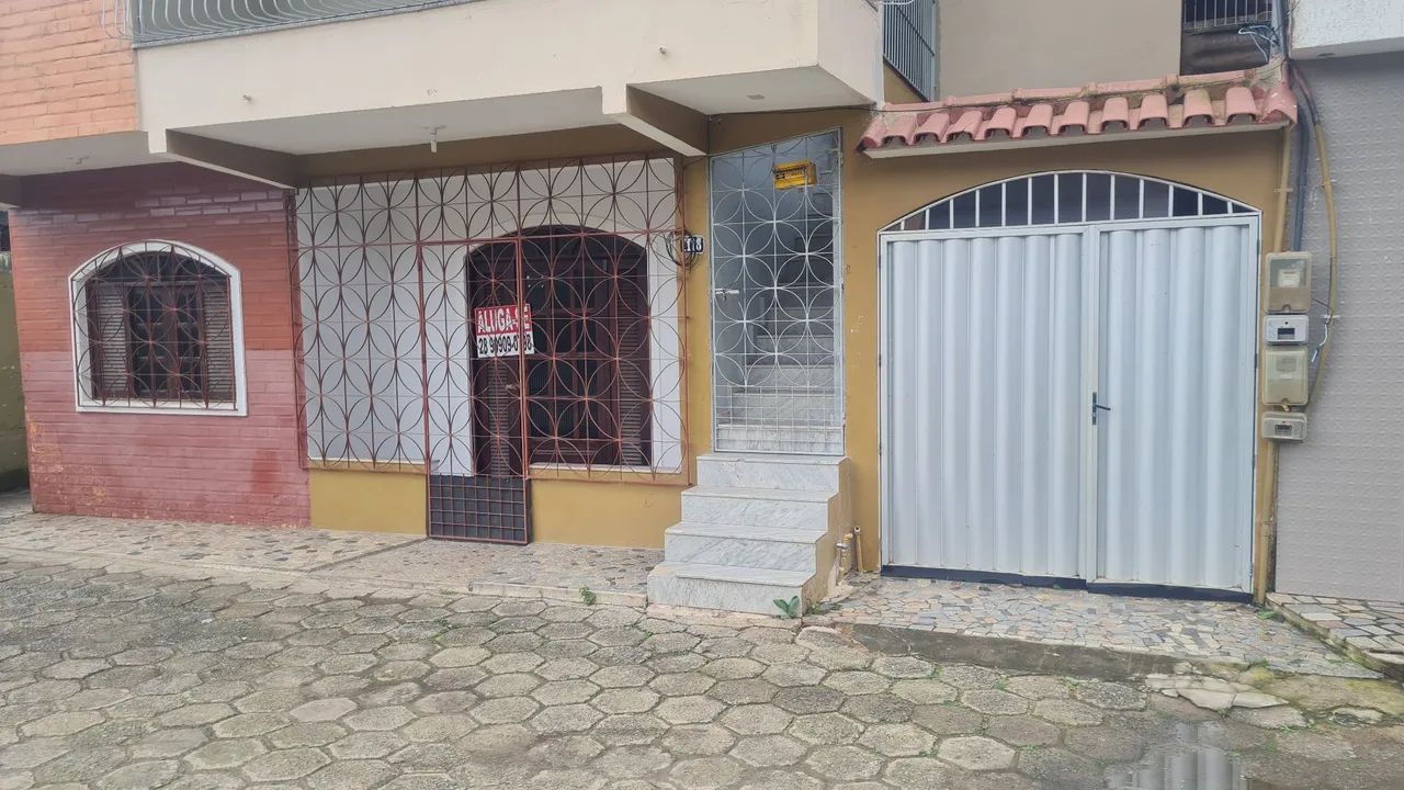 Aluguel anual casa no centro Piúma 