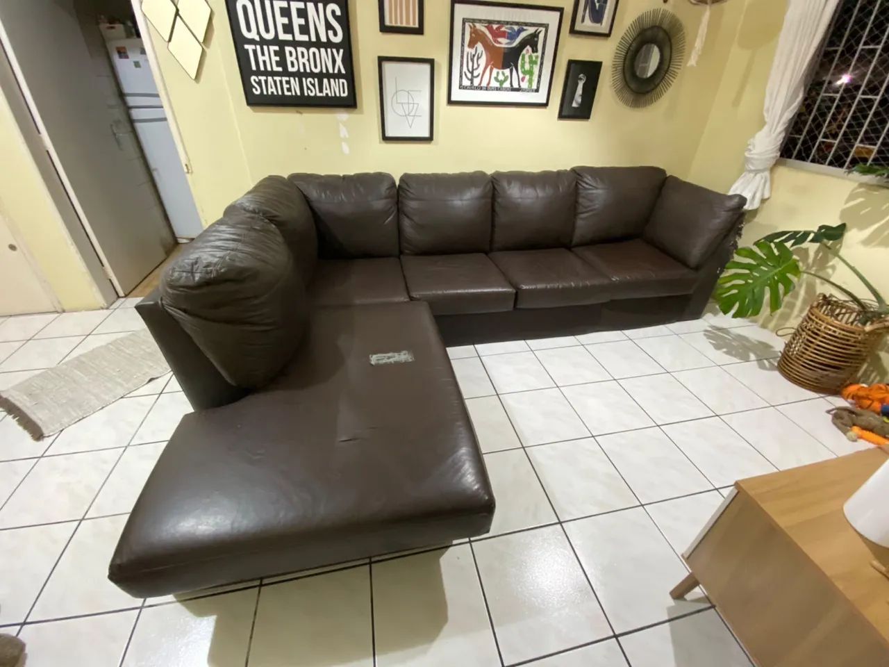 Sofá de Canto em L com Chaise - Grande e Muito Confortável