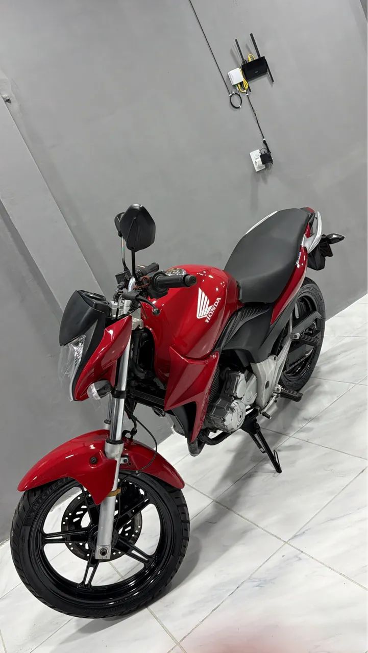 CB300  - Foto 4