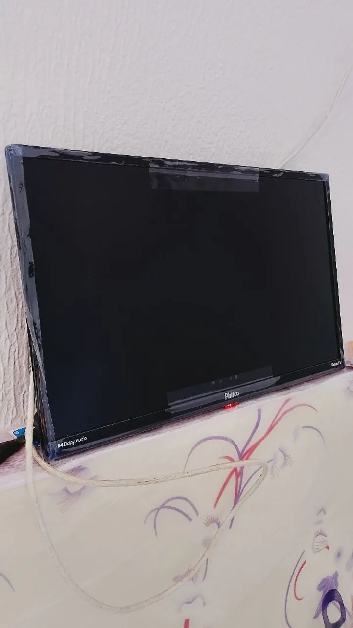 TV smart 26 polegadas nova 