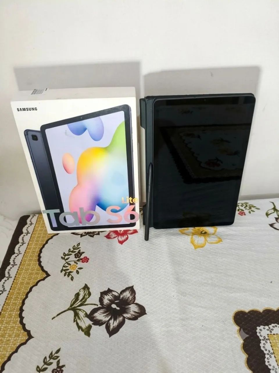 Tablet Samsung S6 Lite 64 GB com caneta touchscreean  - Foto 2