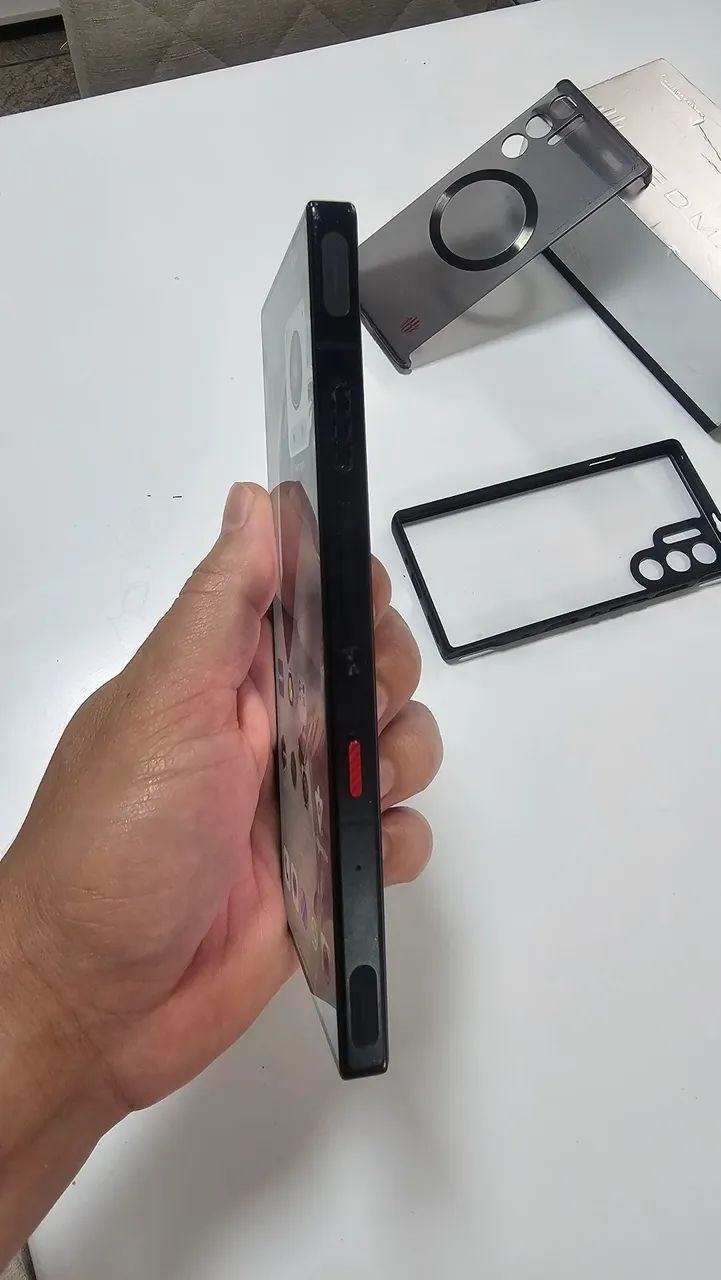 Celular gamer Redmagic 9pro 256gb +12ram - Foto 4