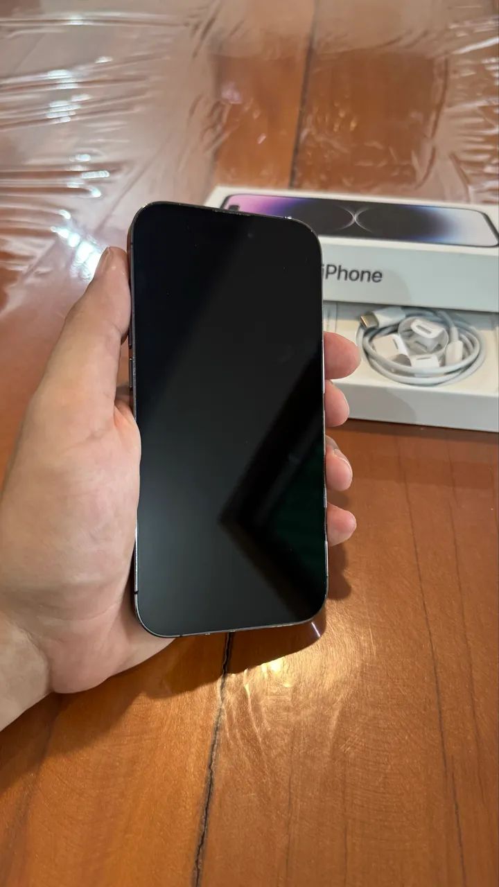 iPhone 14 Pro 256gb com caixa e cabo original