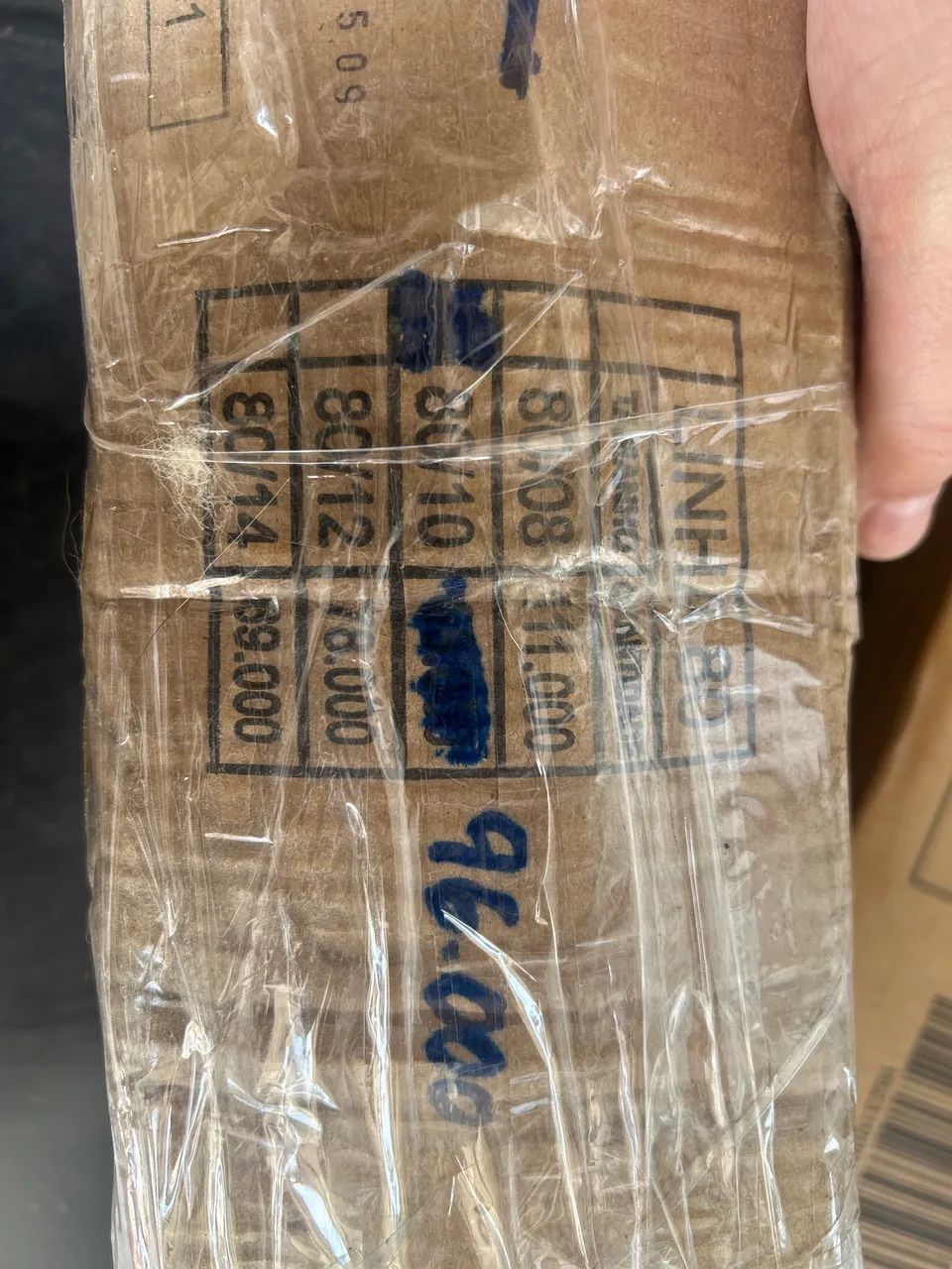 Caixa de grampos com 96.000 por 150 reais  - Foto 2