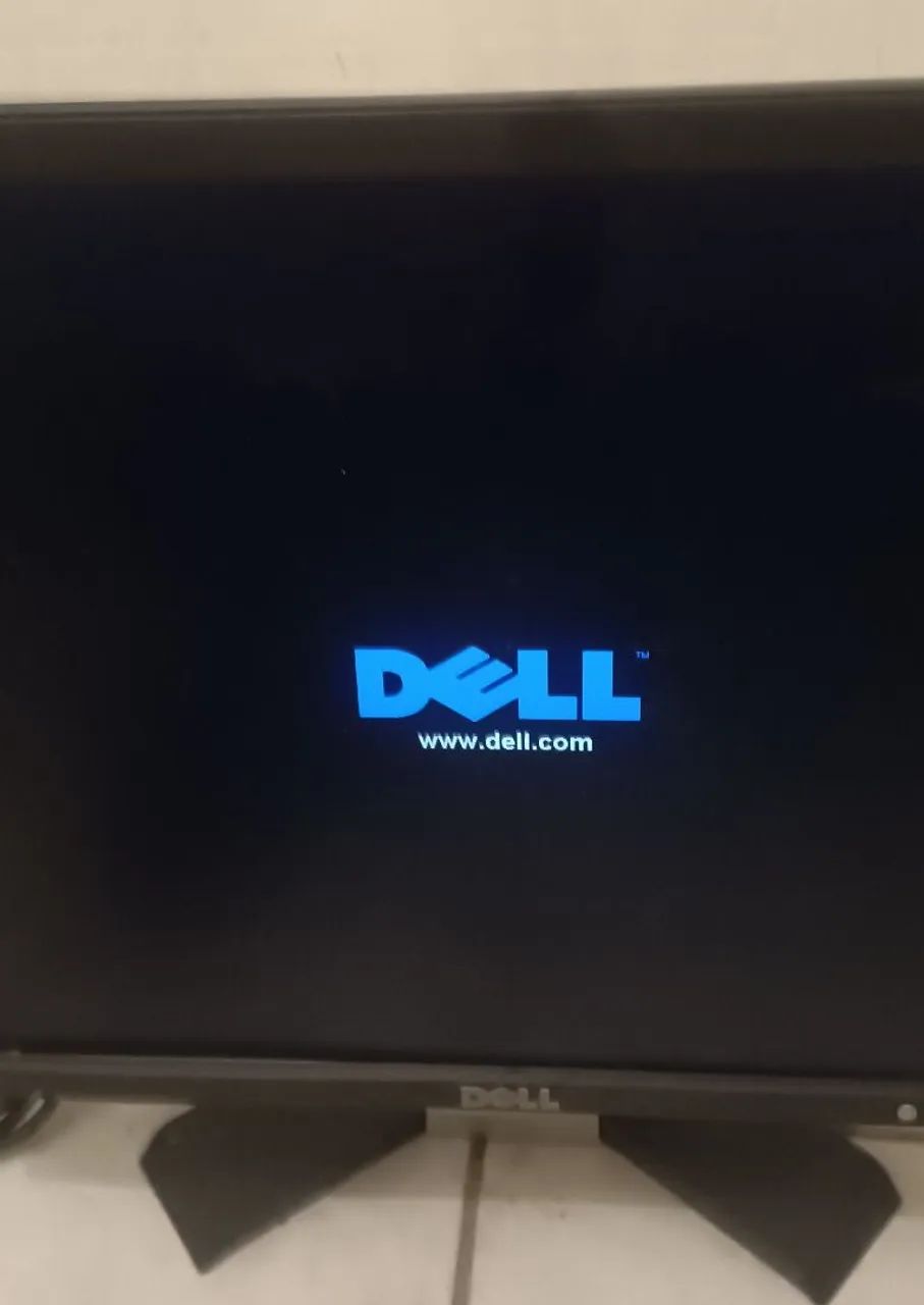 Monitor De vídeo Dell Para computador PC Funcionando! 17 polegadas c/ Entrada VGA - Foto 2