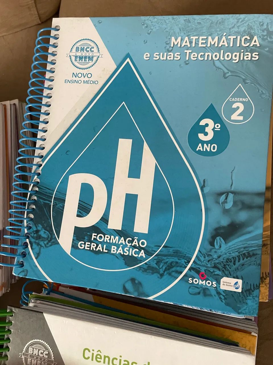 Livros terceiro ano ensino médio sistema de ensino PH 
