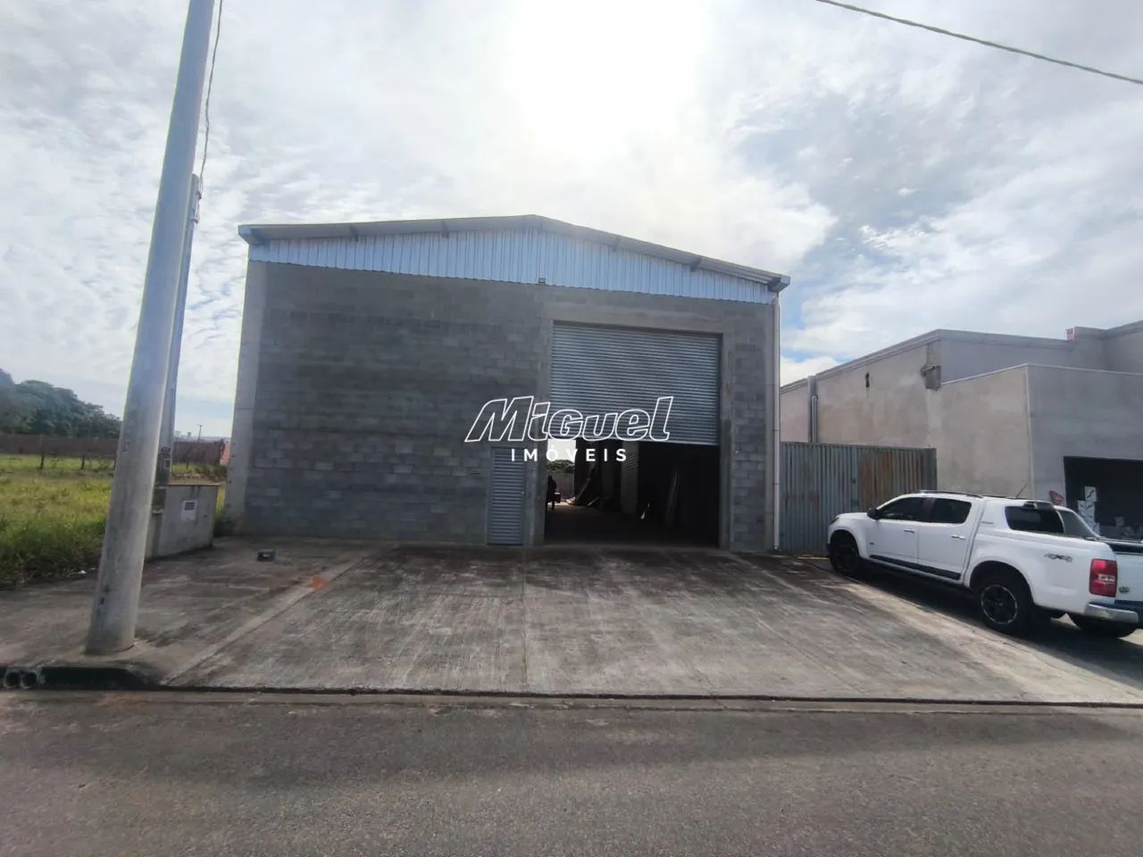 Galpão, para aluguel, Nova São Pedro - - São Pedro/SP