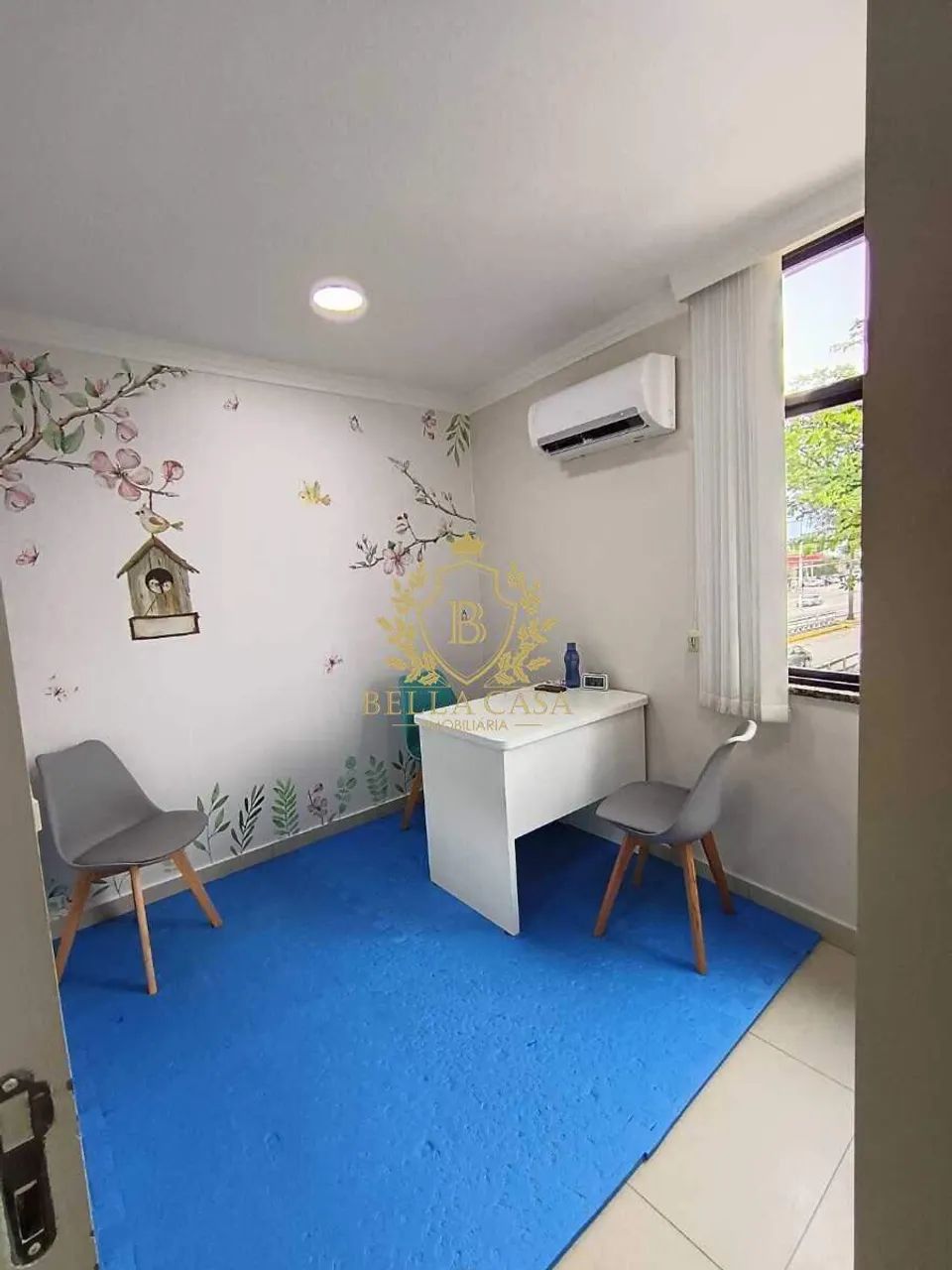 Sala Comercial de 49m² com Vista para a Lagoa  Centro, Araruama/RJ