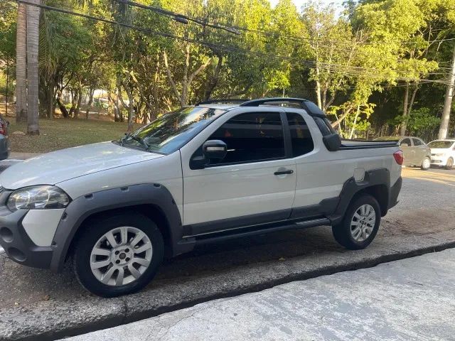 Fiat Strada Adventure 1.8/ 1.8 Locker Flex CE 2014 - Foto 5