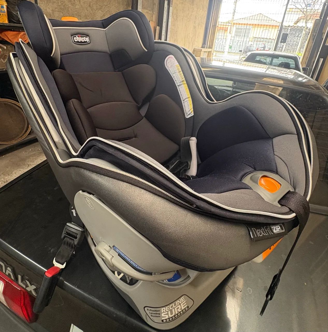 Cadeirinha Chicco NextFit Zip em ótimo estado de conservação!  - Foto 2