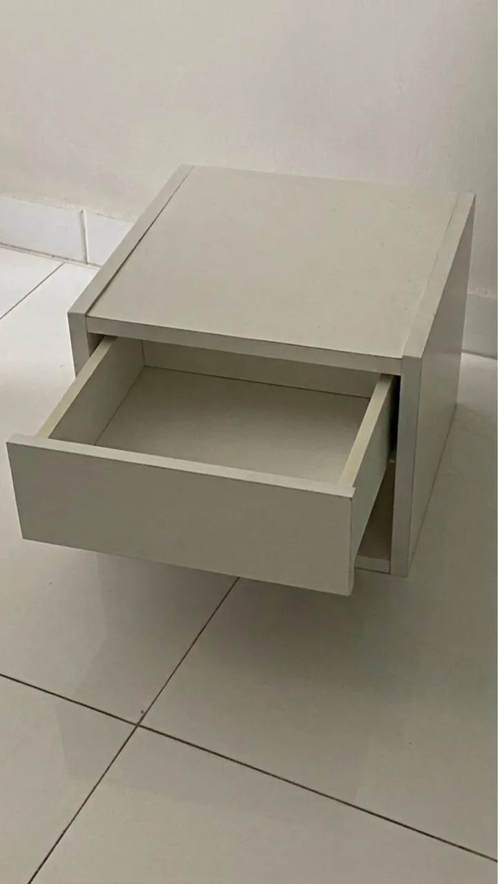Mesa de Cabeceira - Foto 2
