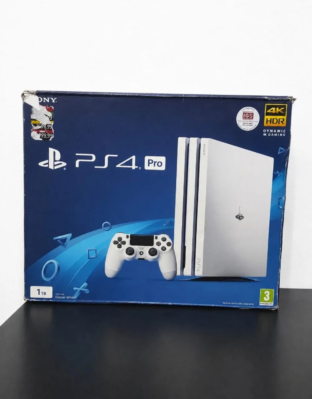 Playstion 4 PRO BRANCO - Foto 4