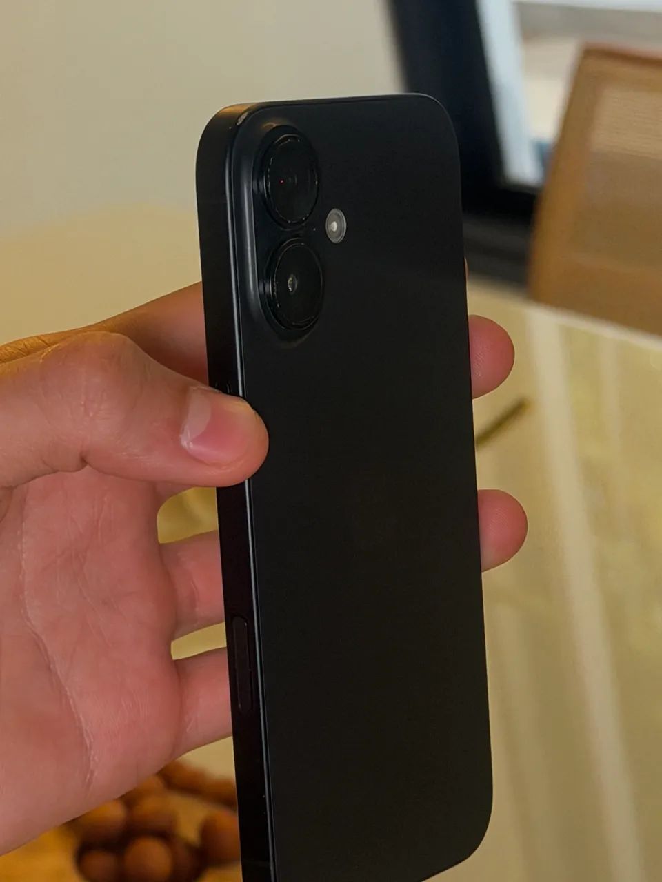 iPhone 16  - Foto 4