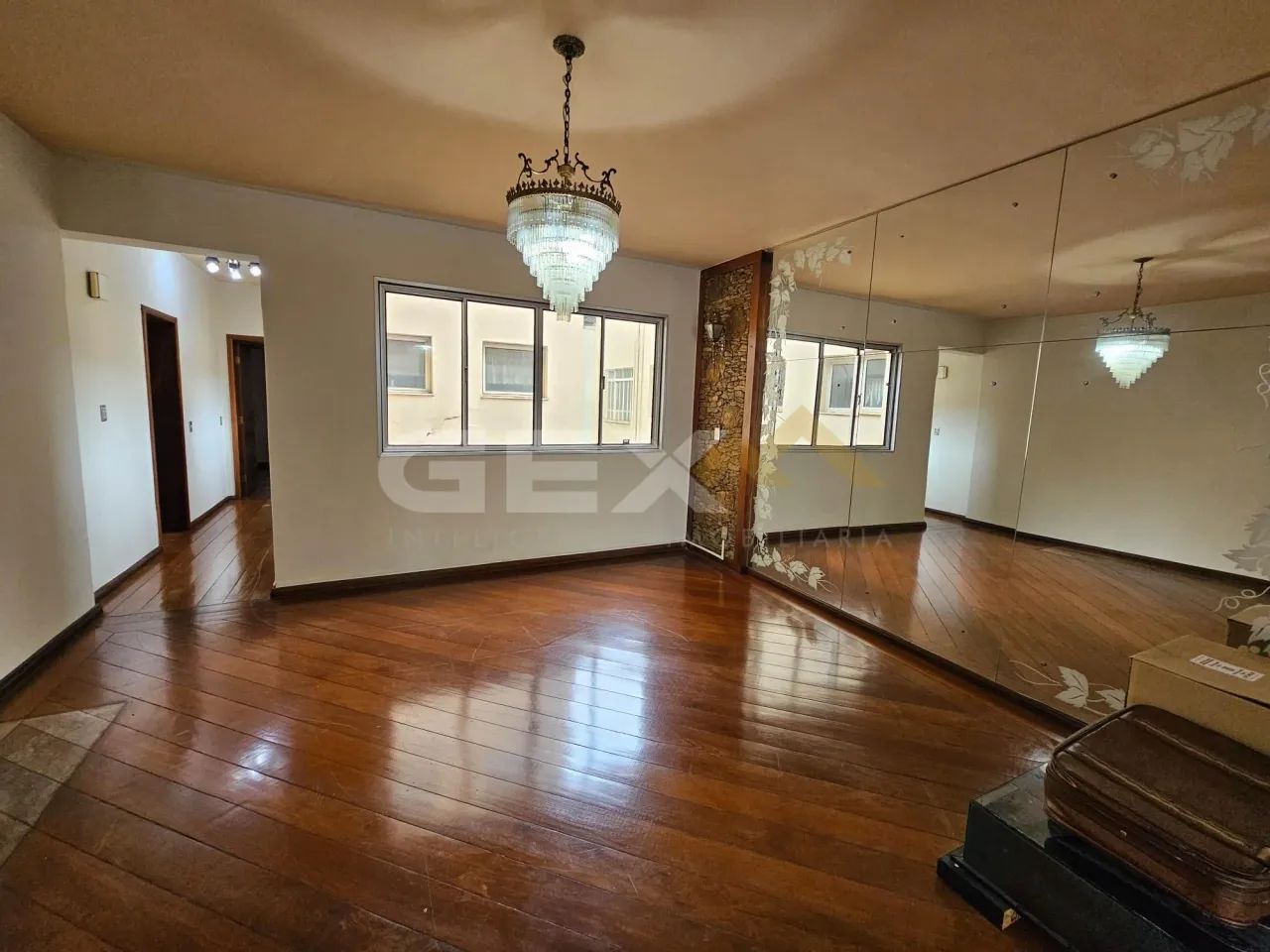 Apartamento à Venda com 04 Quartos no Centro de Divinópolis MG. - Foto 4