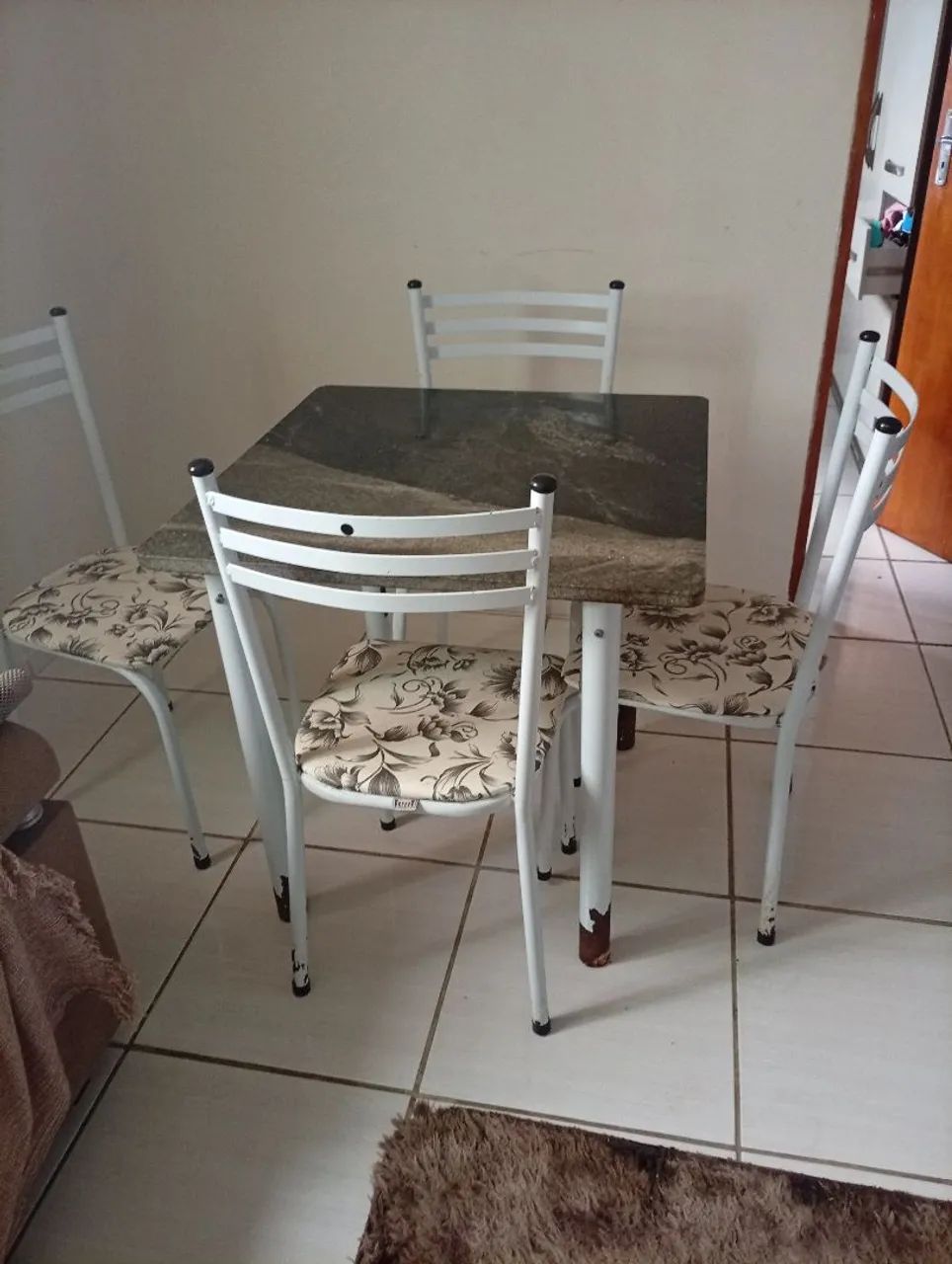 Mesa com tampo de granito - Foto 4