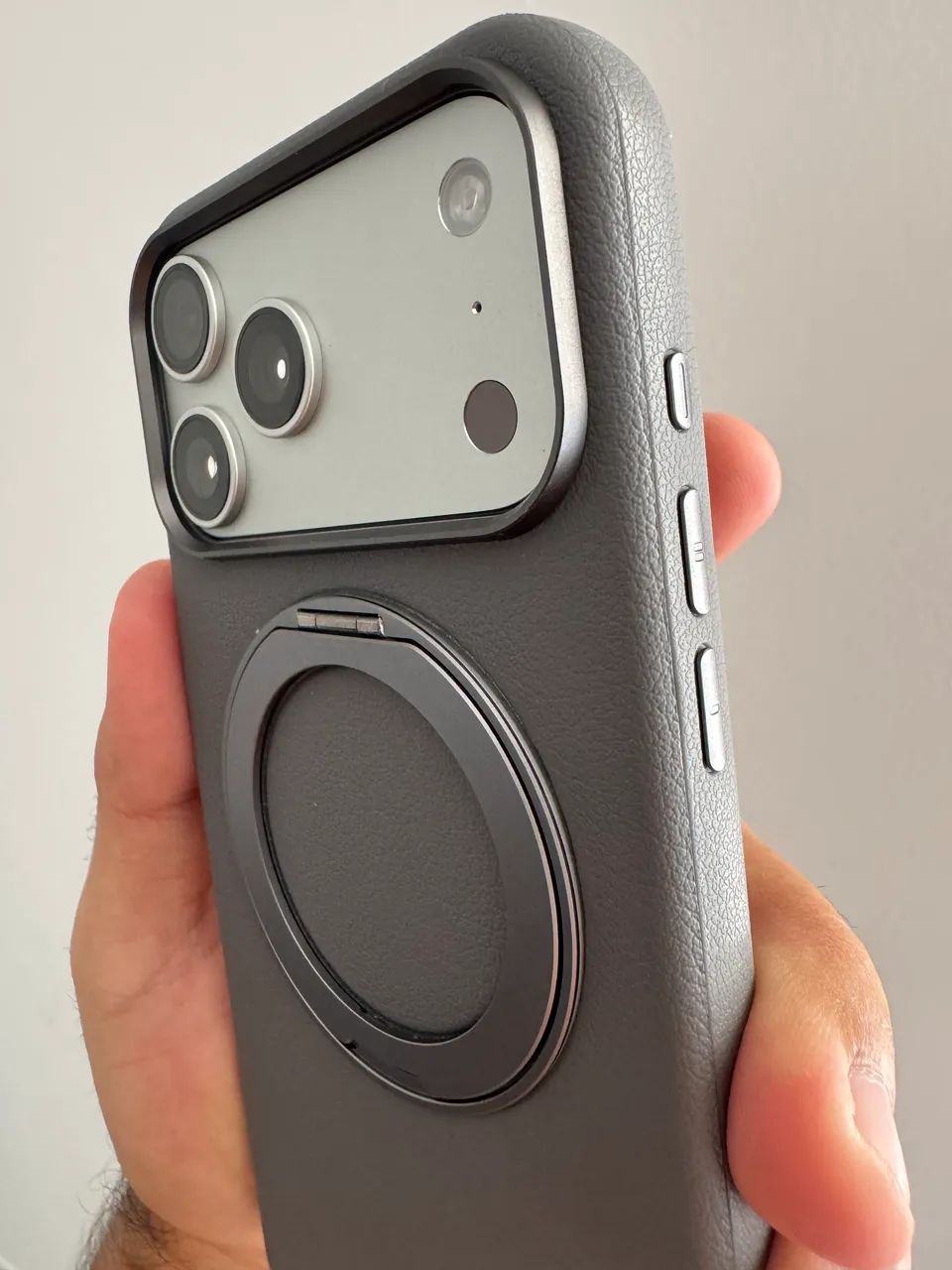 Capa 17 pro Max exclusivo 