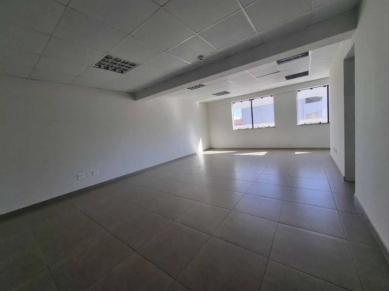 Comercial Guaraúna - Centro - Foto 2