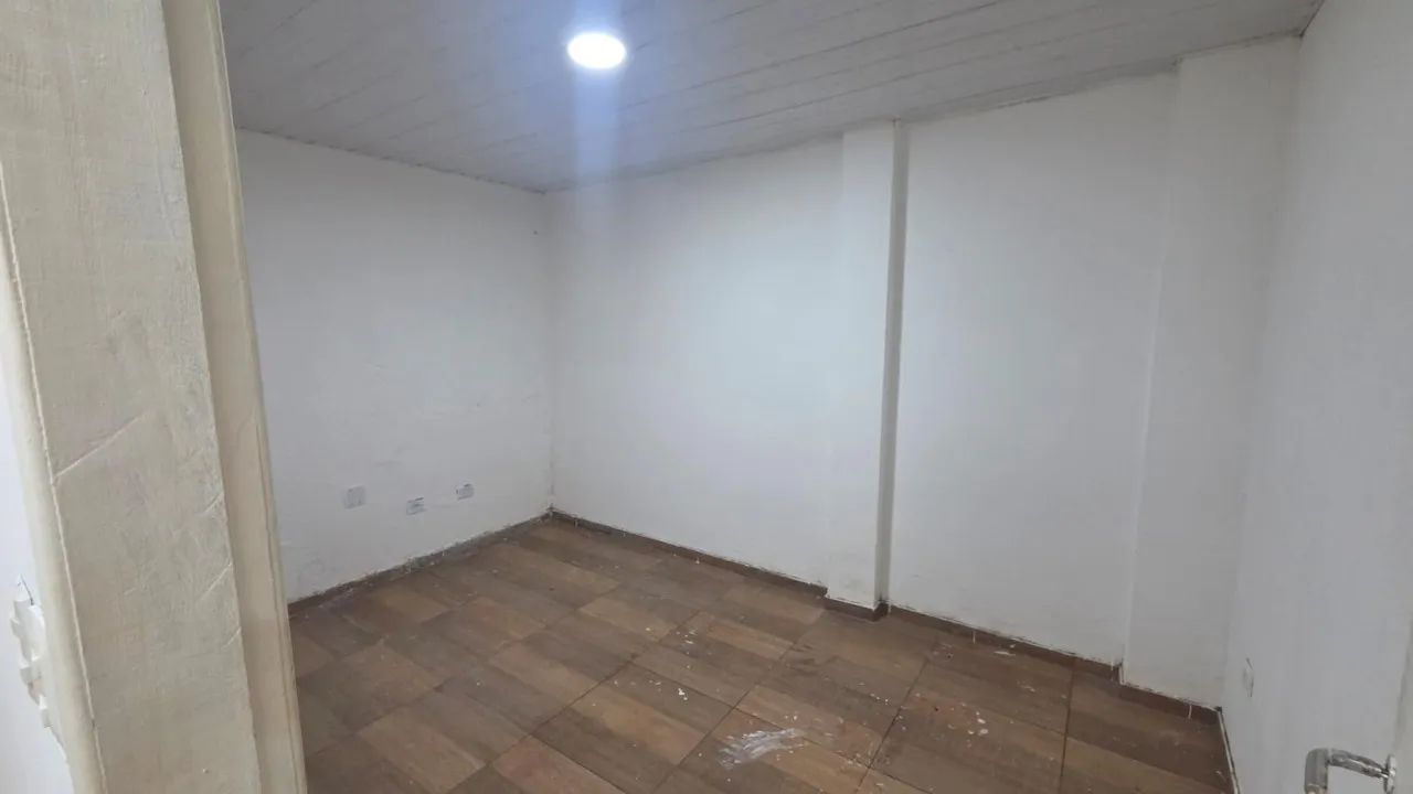 Sala comercial grande disponivel no Cordeiro - Foto 5