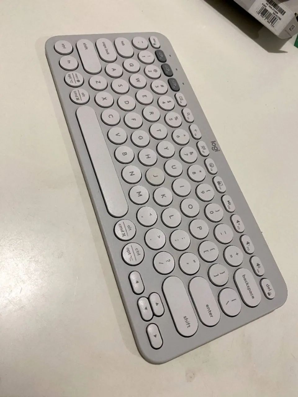Teclado Logitech Sem Fio - Keys 2 K380s Branco - Foto 2