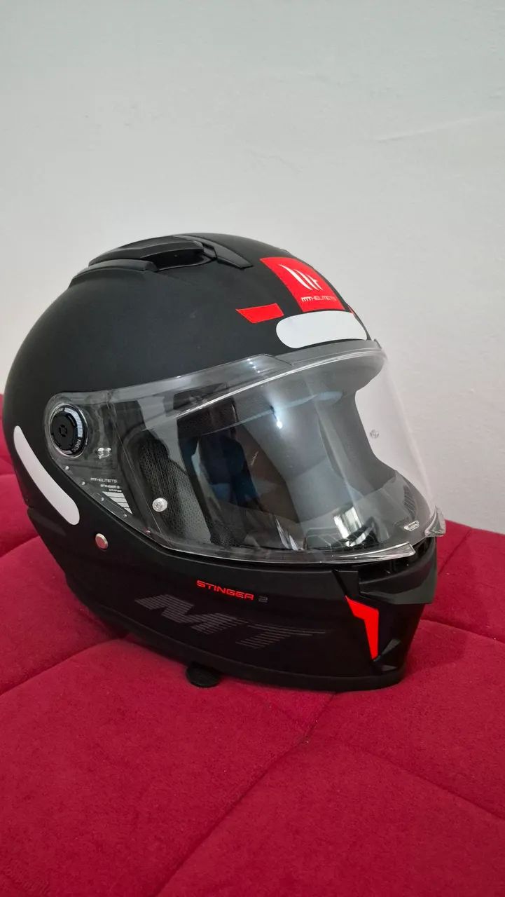 Capacete MT Stinger 2
