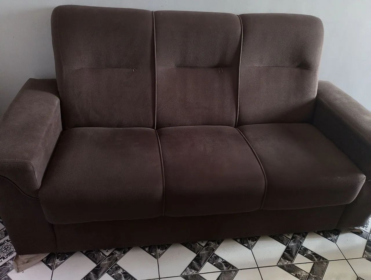 Sofá 3 lugares 
