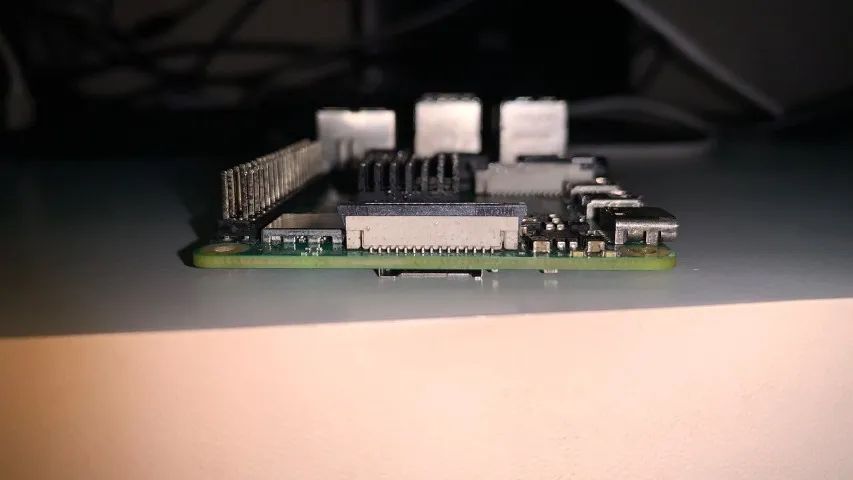 Raspberry Pi 4 Model B - Usado - Foto 4