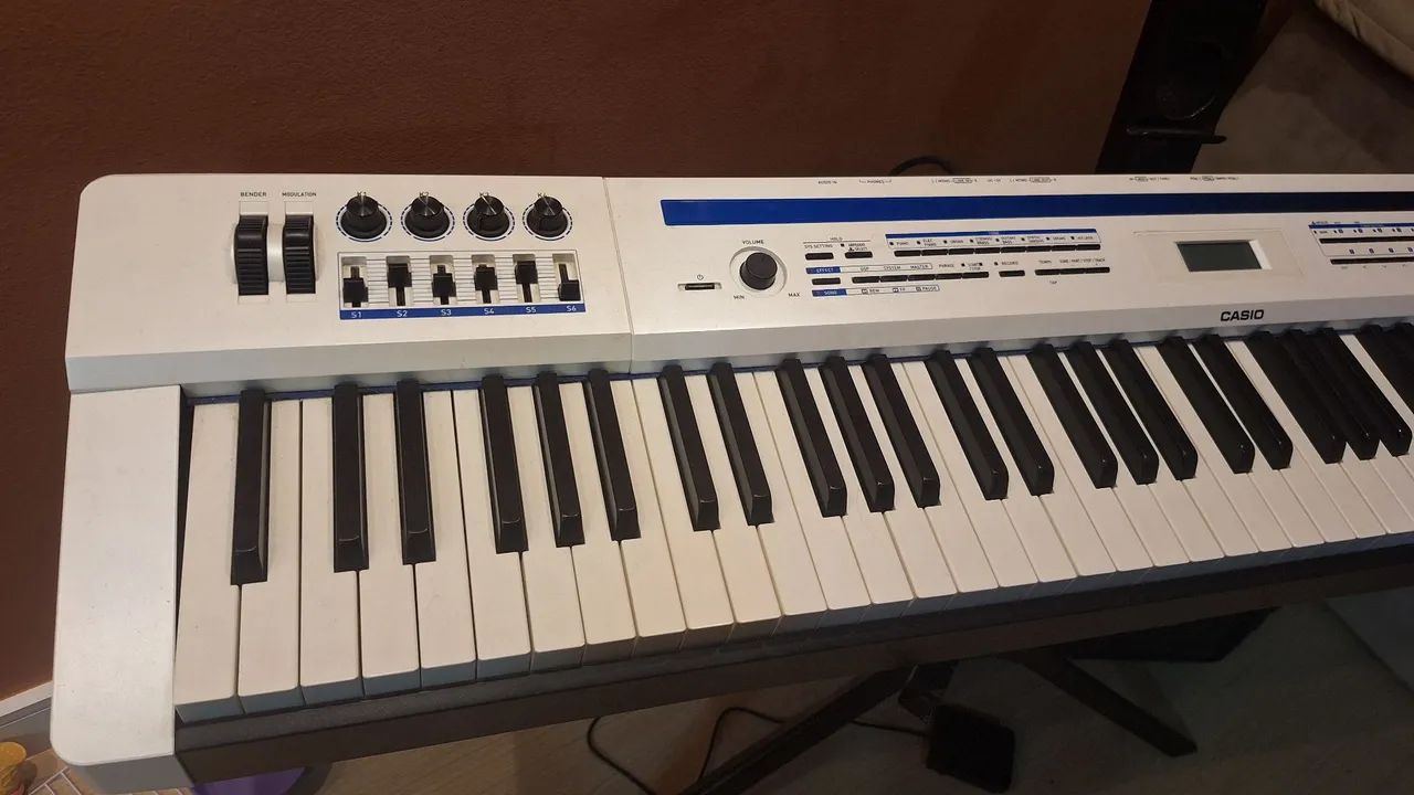 Piano Casio PX5S excelente estado - Foto 2