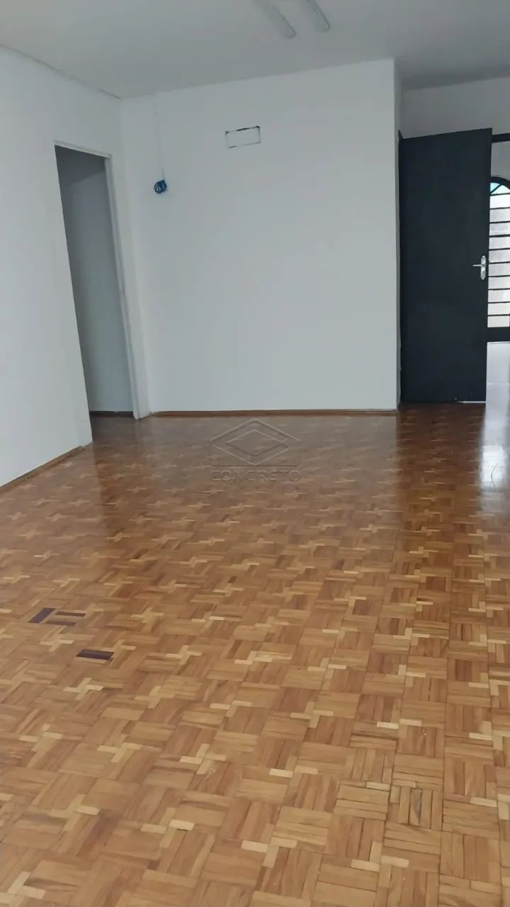 EXCELENTE CASA COMERCIAL EM LOCALIZAÇÃO PRIVILEGIADA DE BAURU/SP